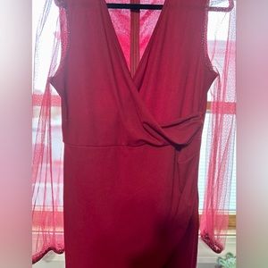 Burgundy fitted party dress